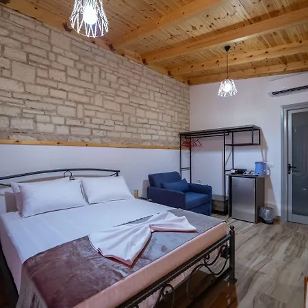 Apartment Hasani 24 Sarande