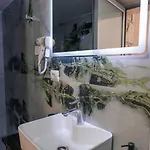 Hasani 24 Apartmán Sarandë