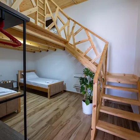 Hasani 24 Appartement *